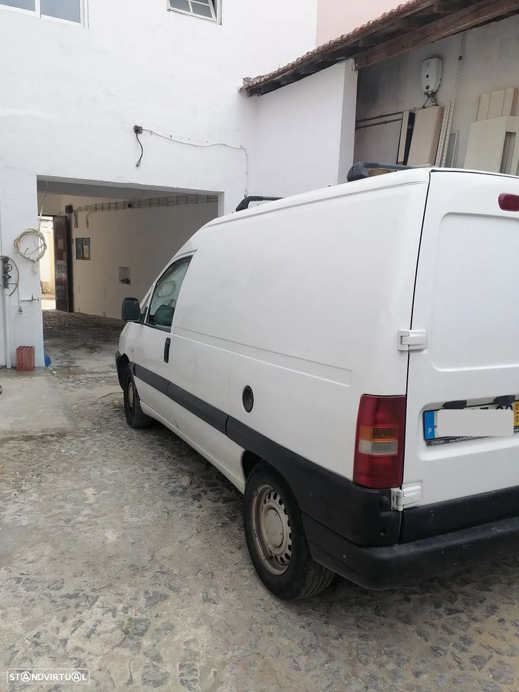 Citroën Jumpy 1.6 HDi L2H1 Semi-Vidrada - 2