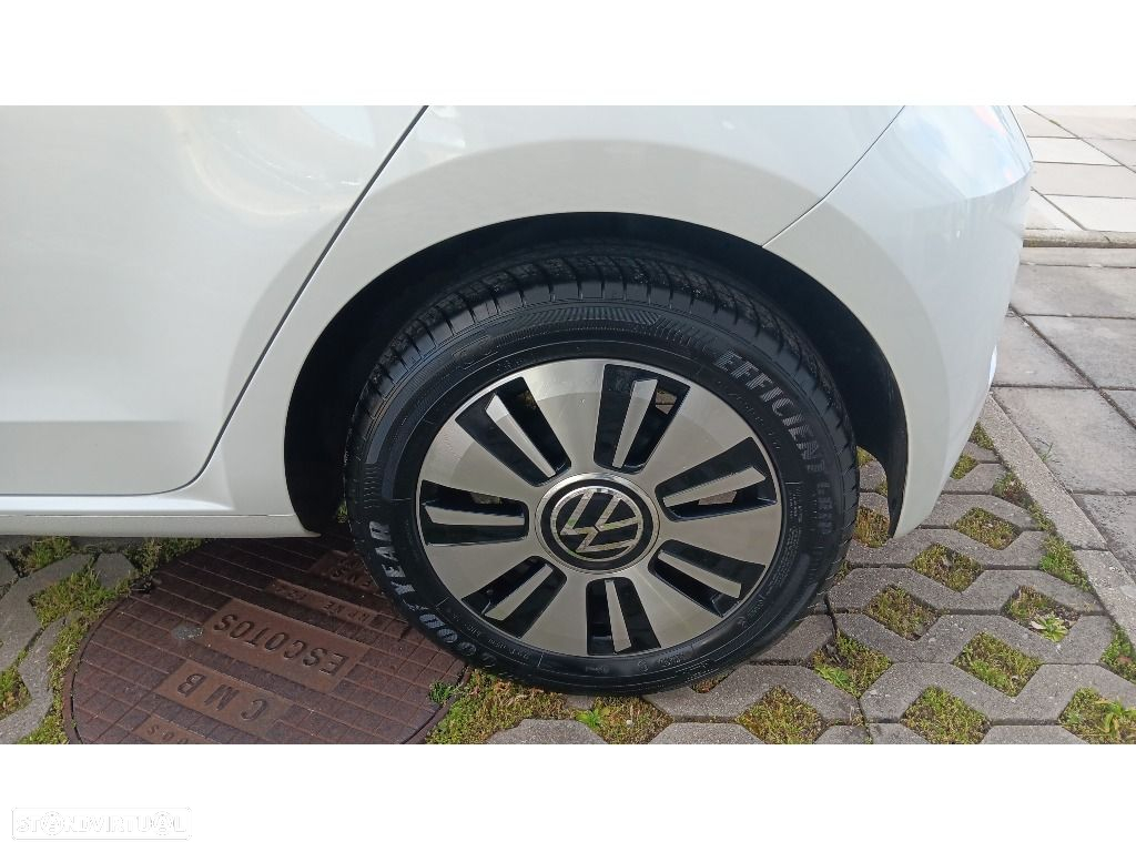 VW e-Up! - 18