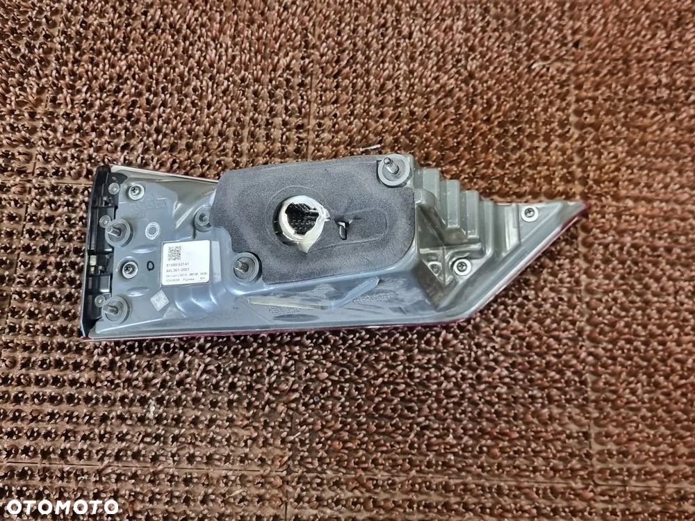 LEXUS IS 13-16r Lampa Tył - 5