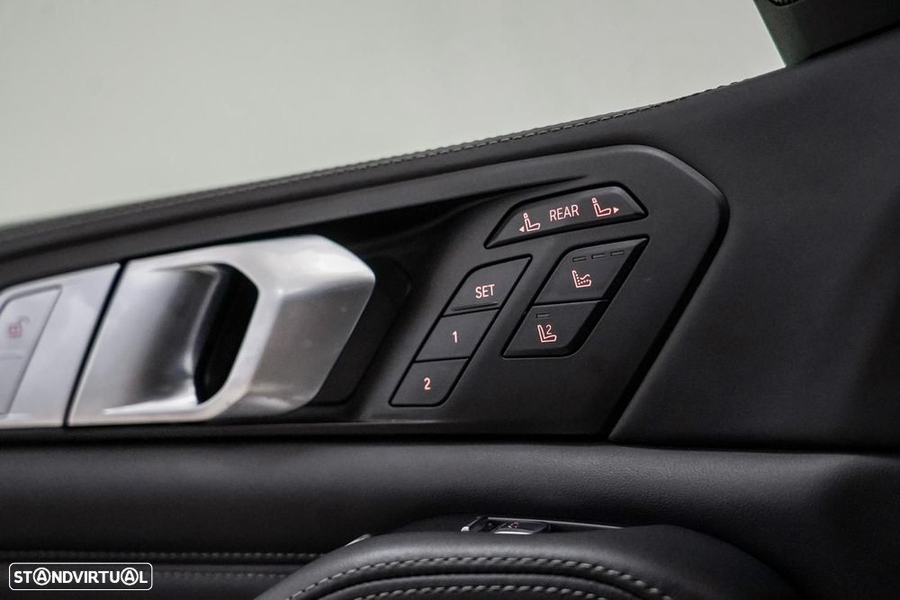 BMW X7 40 d xDrive - 26
