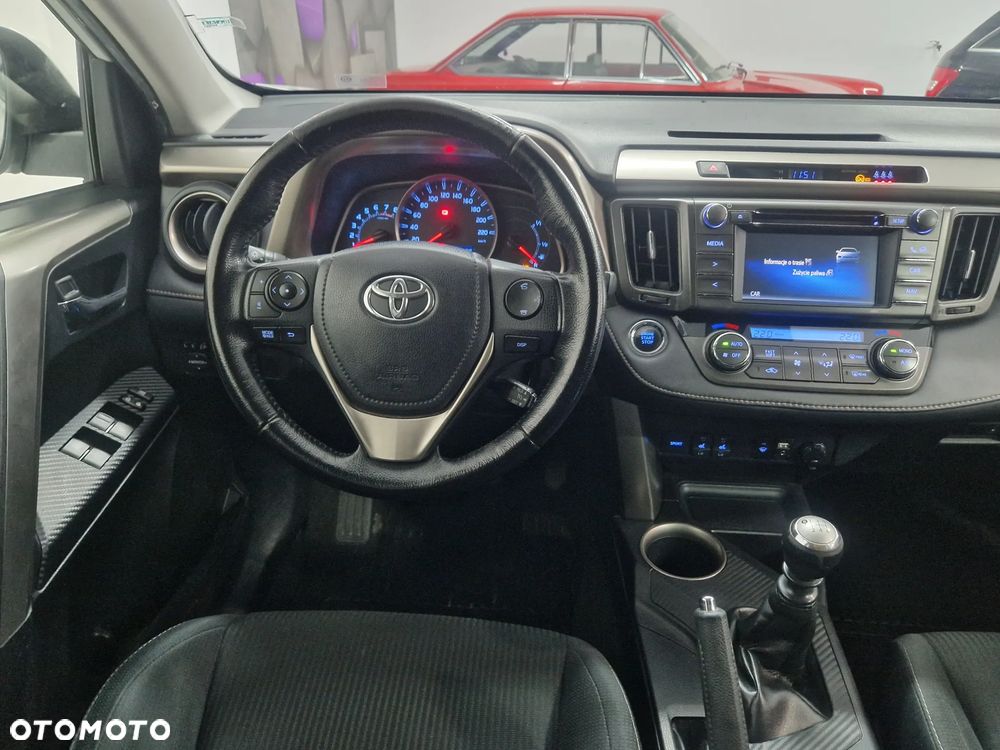 Toyota RAV4 - 19