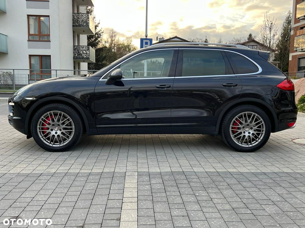 Porsche Cayenne Turbo Tiptronic S - 4