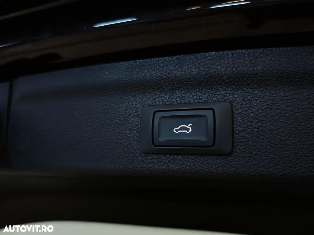 Audi Q3 35 TFSI S tronic S line - 22