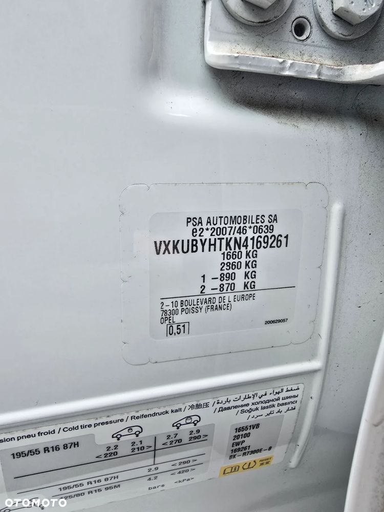 Opel Corsa 1.5 Start/Stop Elegance - 19