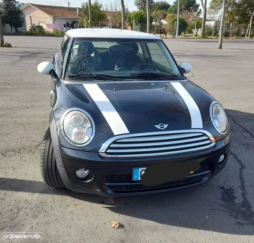 MINI 3 Portas Cooper D - 1