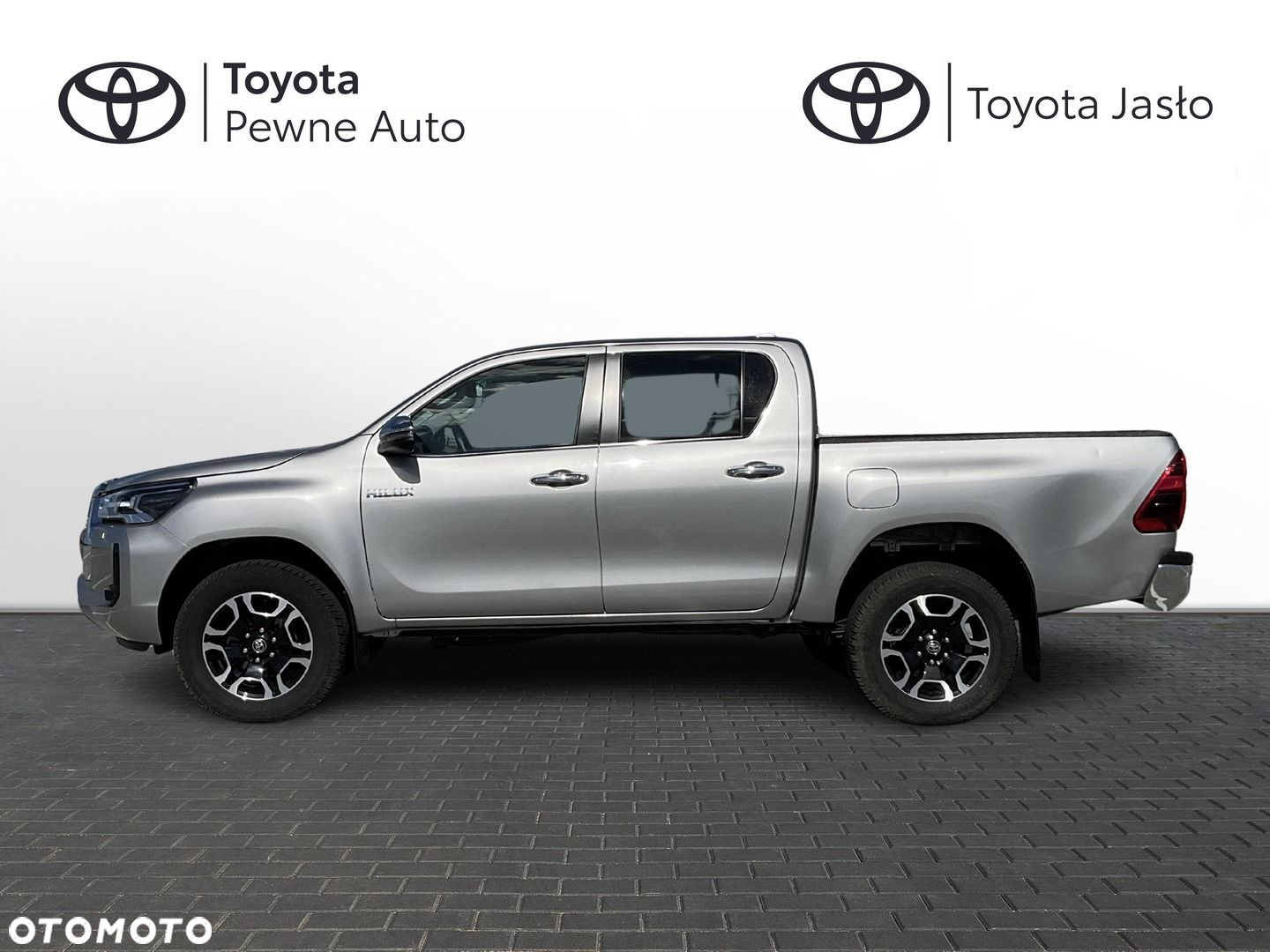Toyota Hilux 2.8 D-4D Double Cab SR5 4x4 - 2