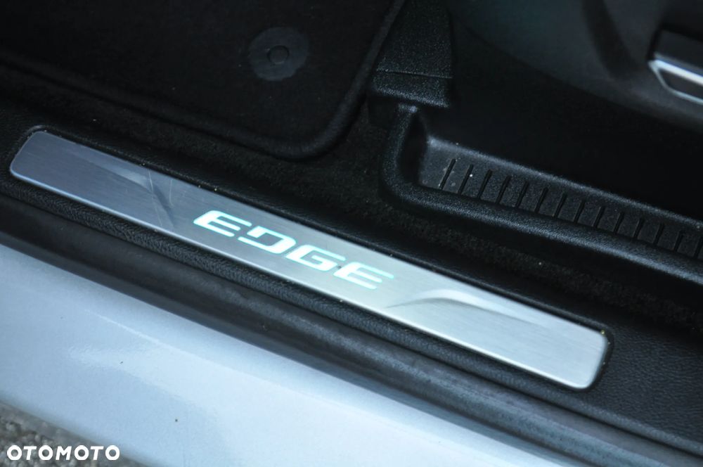 Ford Edge 2.0 TDCi 4x4 ST-LINE - 4