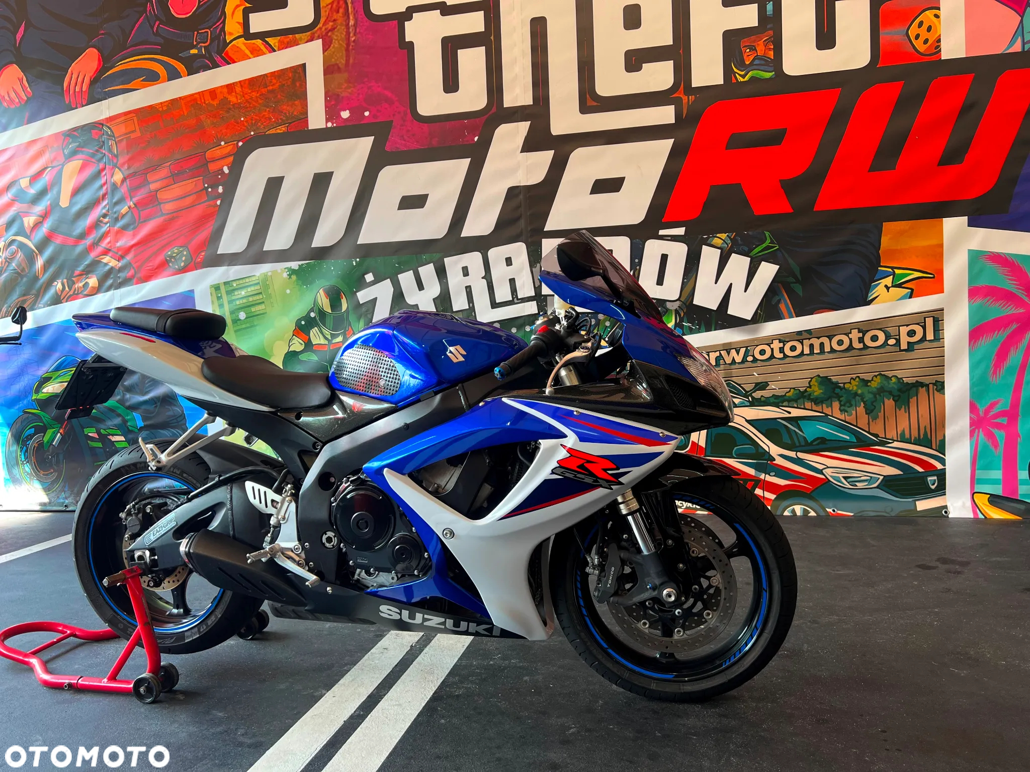 Suzuki GSX-R - 2