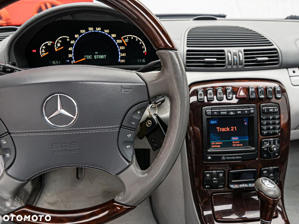Mercedes-Benz CL - 30