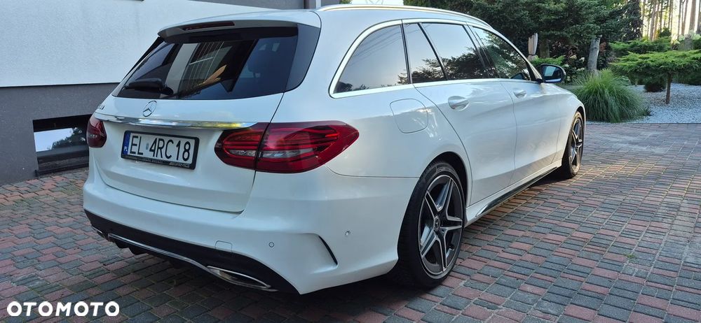 Mercedes-Benz Klasa C 300 9G-TRONIC - 4