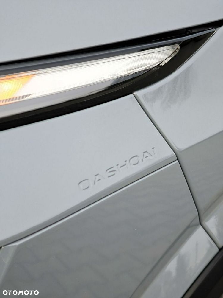 Nissan Qashqai - 25