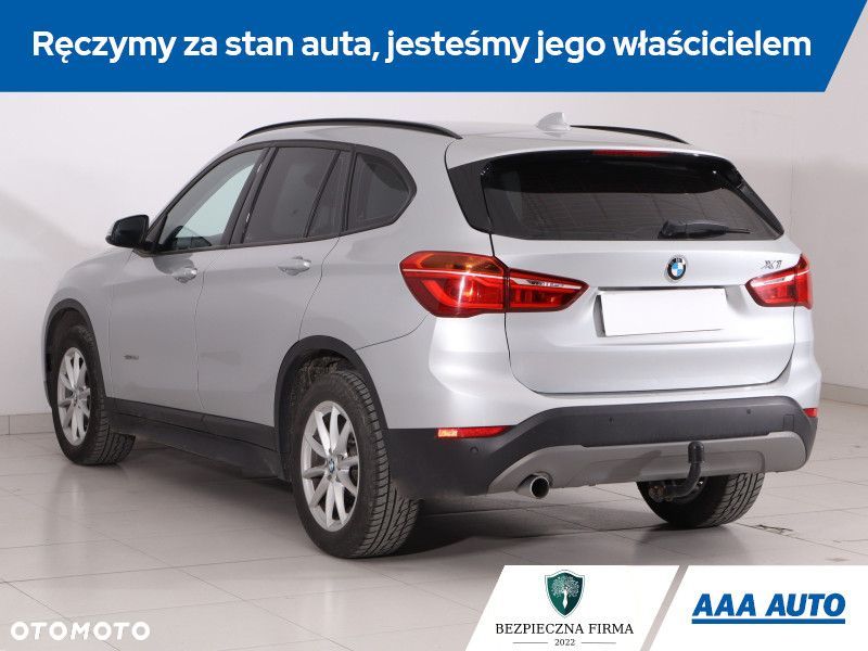 BMW X1 - 6