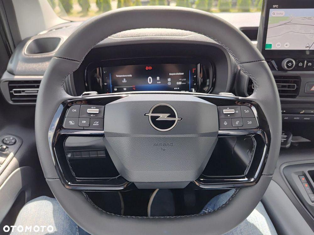 Opel Combo - 28