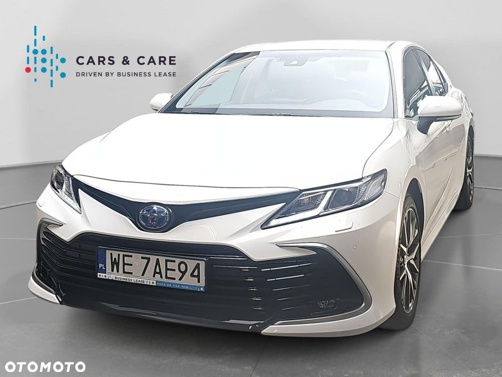 Toyota Camry 2.5 Hybrid Prestige CVT - 2