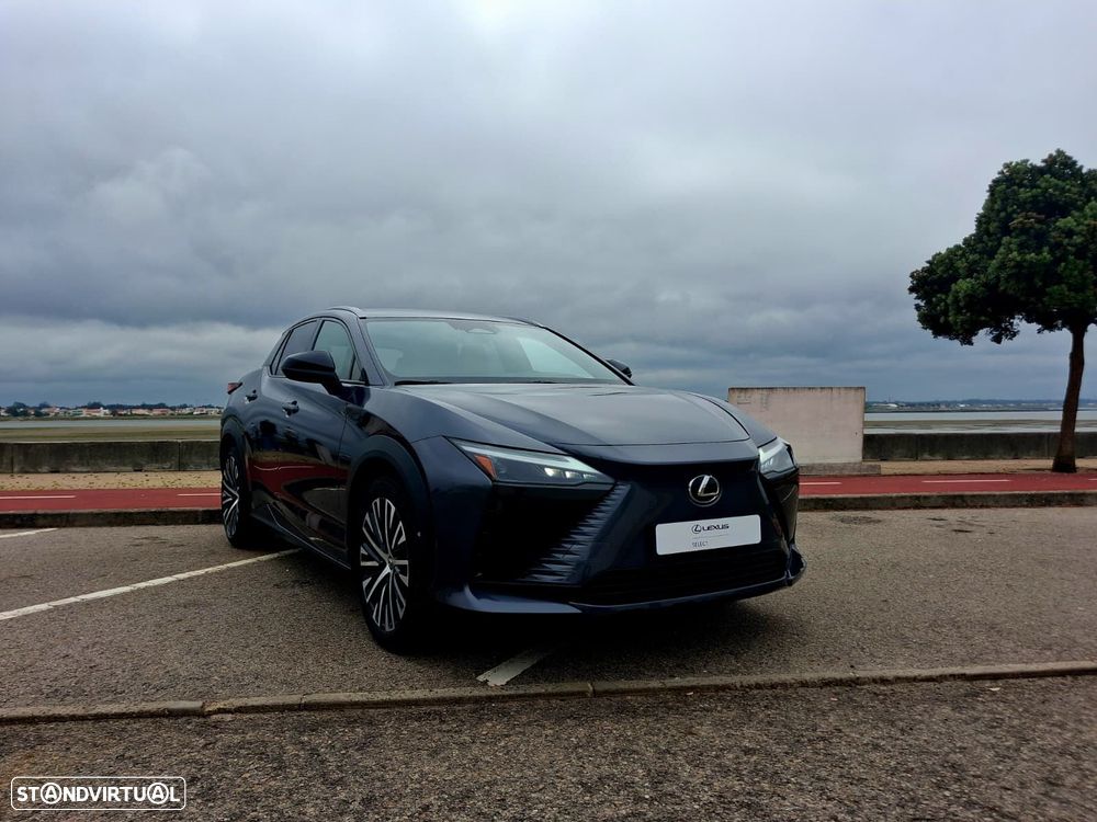 Lexus RZ 300e Premium - 4