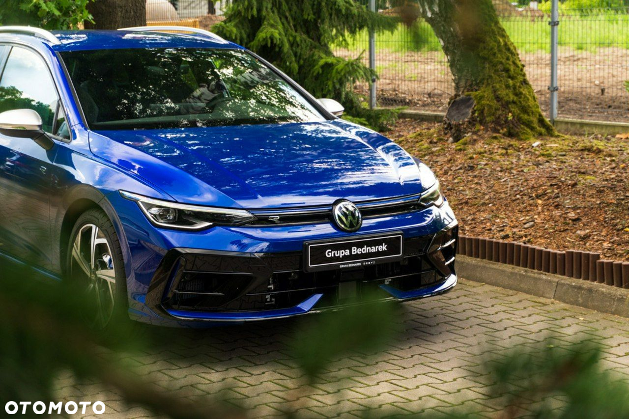 Volkswagen Golf - 12