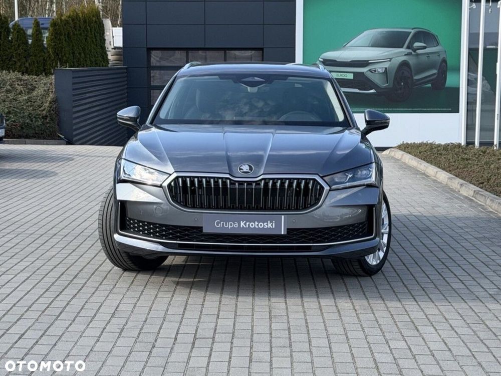 Skoda Superb 2.0 TDI SCR Drive DSG - 2