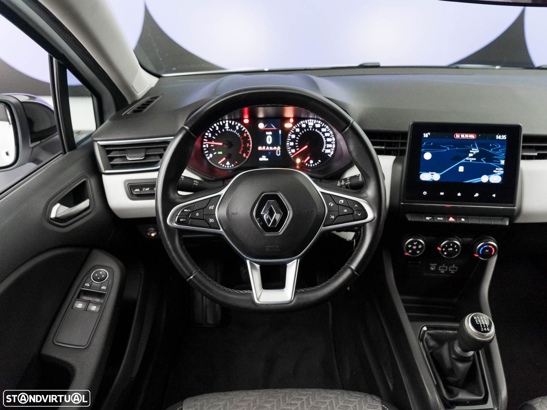 Renault Clio 1.0 TCe Limited Bi-Fuel - 16