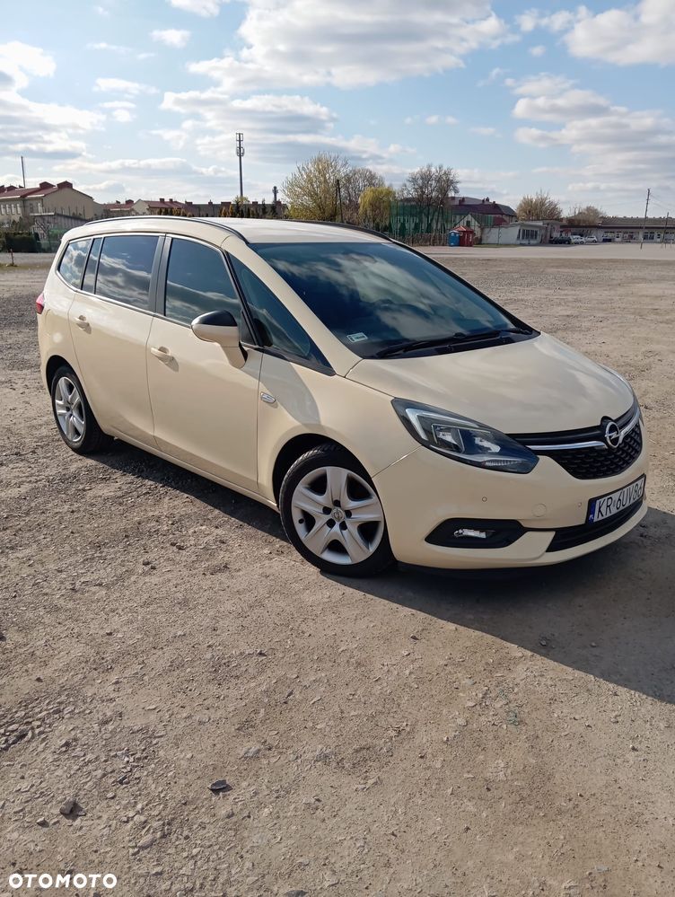 Opel Zafira 2.0 CDTI Cosmo - 3