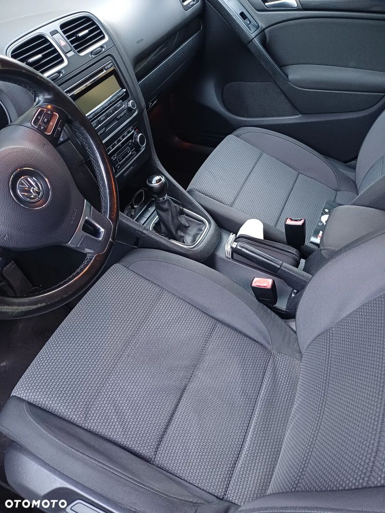 Volkswagen Golf 2.0 TDI DPF Comfortline - 14