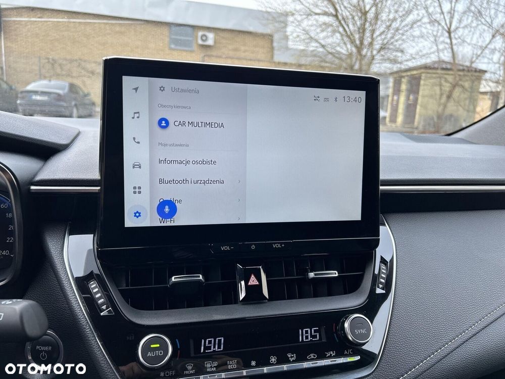 Toyota Corolla 2.0 Hybrid Style - 20