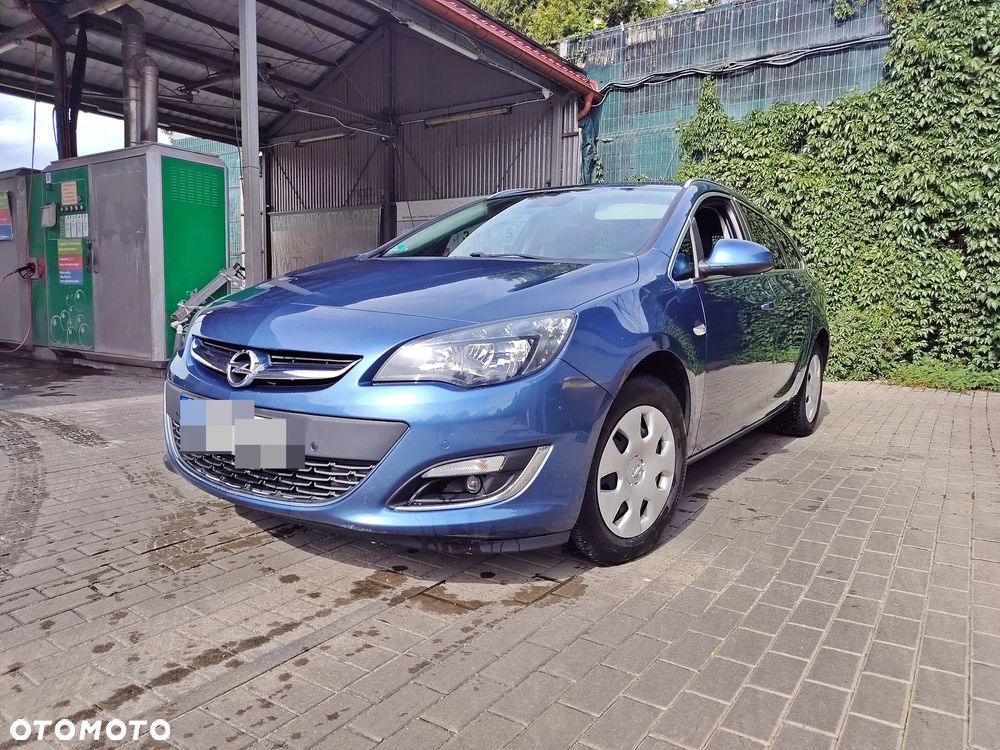 Opel Astra 1.7 CDTI Cosmo - 4