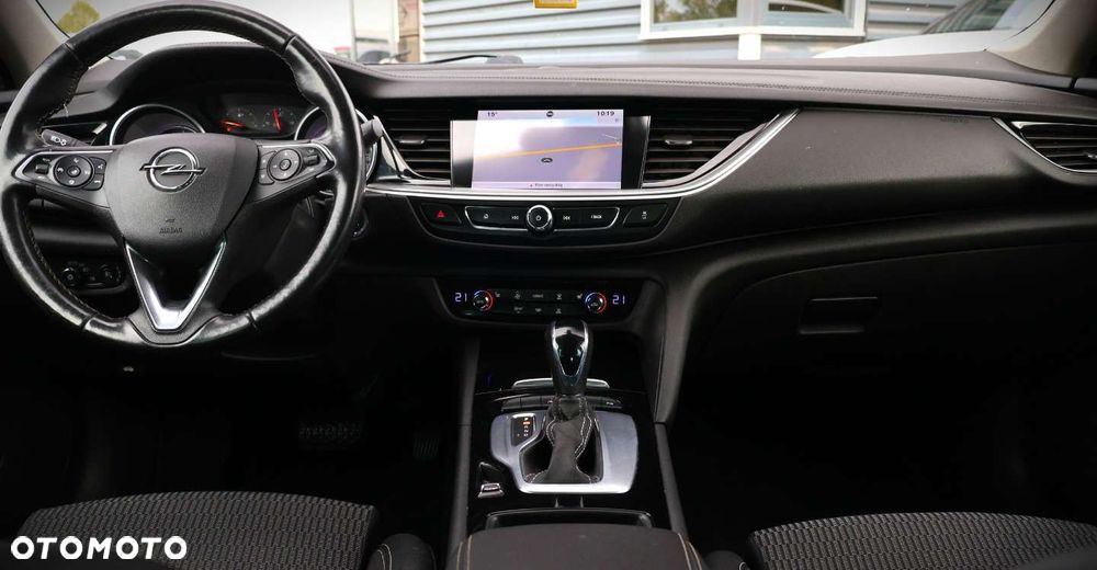 Opel Insignia - 14