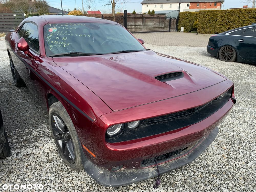 Dodge Challenger - 4