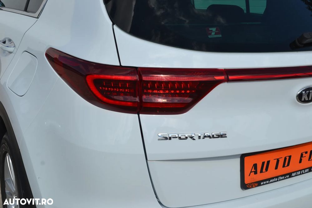 Kia Sportage 2.0 CRDI AWD Eco-Dynamics+ (48V M-H) Aut. GT LINE - 34