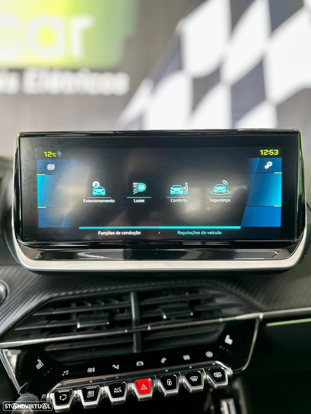 Peugeot e-2008 50 kWh GT Pack - 19