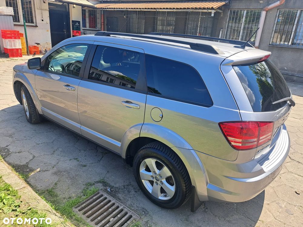 Dodge Journey - 8