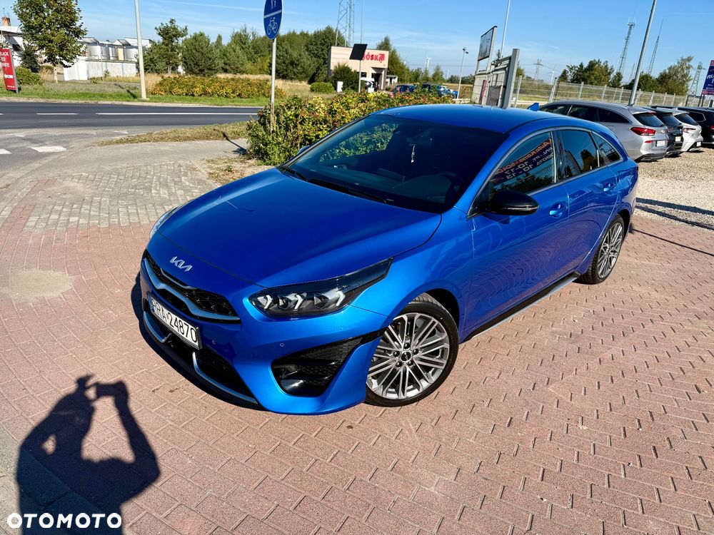 Kia Procee'd