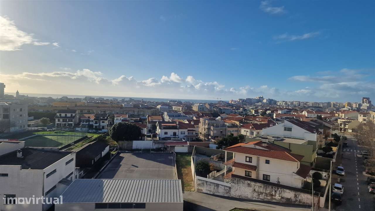 ARRENDAMENTO - Apartamento T2+1 no centro da Póvoa de Varzim - Grande imagem: 2/11