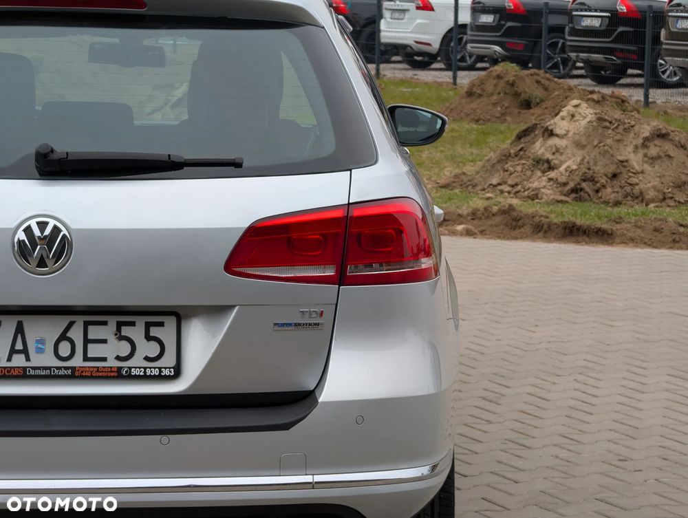Volkswagen Passat 1.6 TDI DPF BlueMotion Technology Comfortline - 13