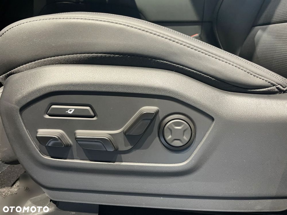 Hyundai Santa Fe 1.6 T-GDI HEV Calligraphy 4WD 6os - 24