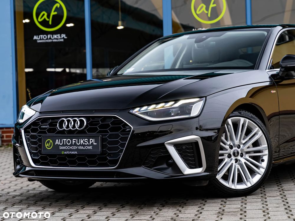 Audi A4 Limousine - 3