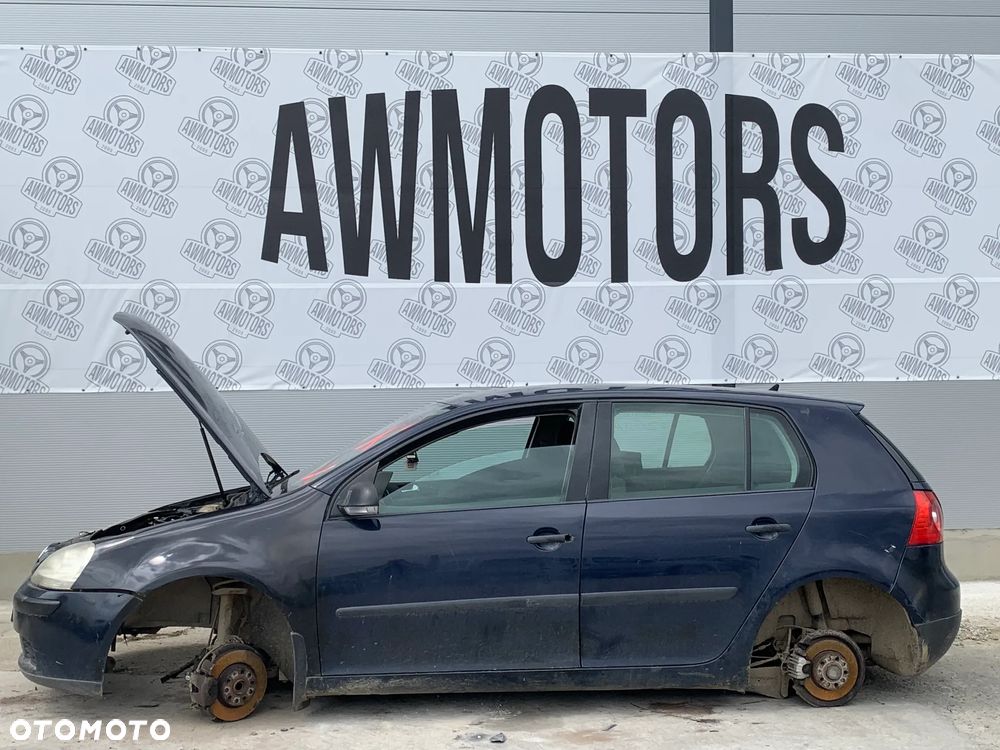 VOLKSWAGEN VW GOLF 5 2006 *SAMOCHÓD NA CZĘŚCI* MASKA, LAMPA, DRZWI, LUSTERKO, ZDERZAK, GRILL, BŁOTNIK, KLAPA, BELKA, DESKA, FOTELE, KANAPA, ĆWIARTKA KIEROWNICA, TARCZE, ZACISKI, ZAWIESZENIE, KOMPLETNY PRZÓD, KOMPLETNY TYŁ, LICZNIK, ZEGARY, PRAWE LEWE PRZÓD TYŁ - 1