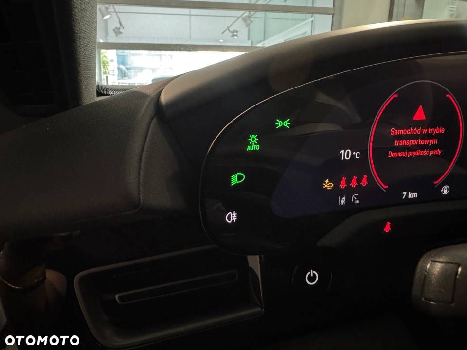 Porsche Taycan 105kWh 4 Performance Plus - 23