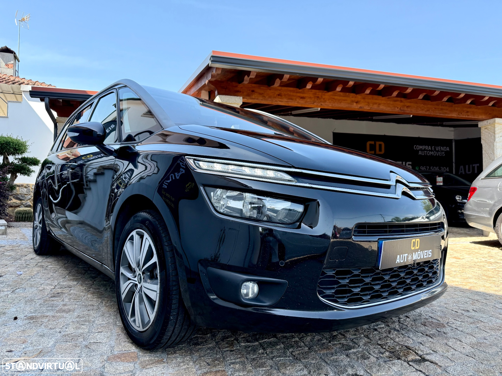 Citroën C4 Grand Picasso e-HDi 115 Intensive - 24
