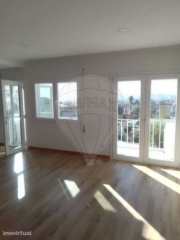 Apartamento T2 para arrendamento - Grande imagem: 3/16