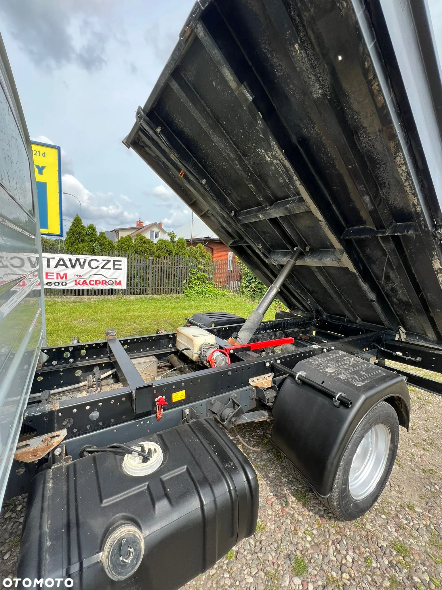 Iveco 35C15 Wywrotka - 11