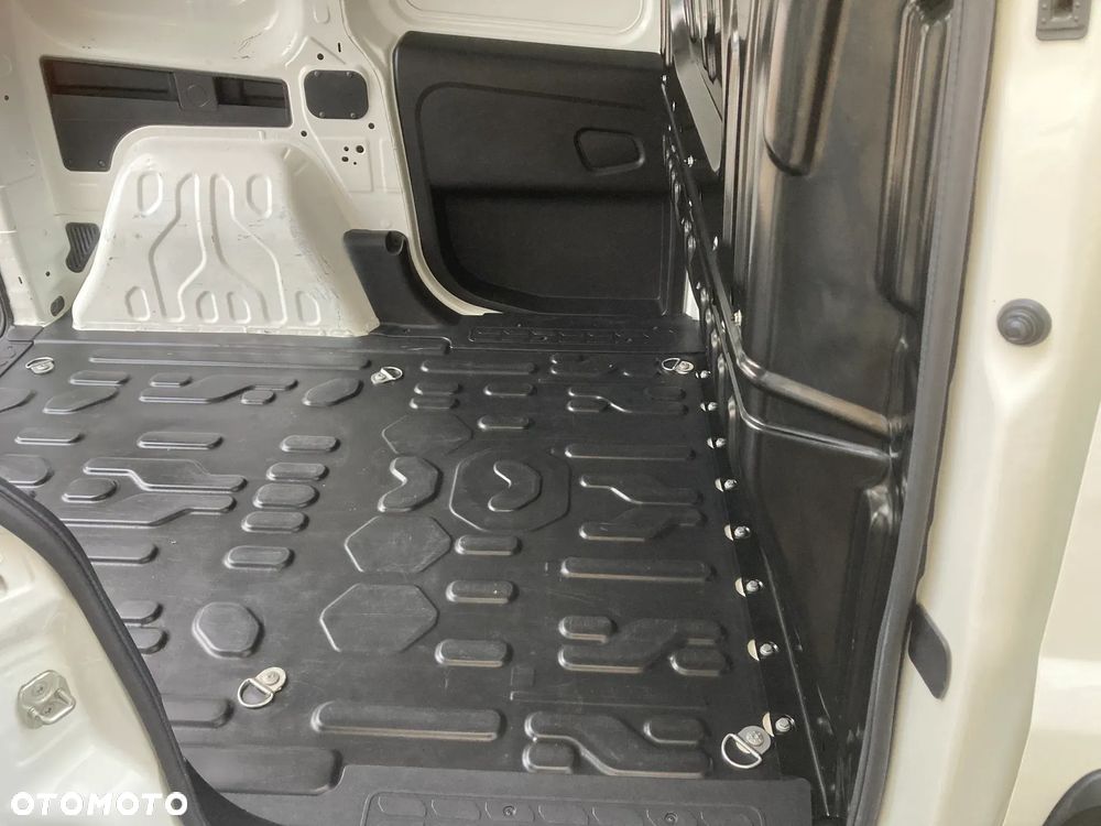 Fiat Doblo Kombi Dynamic - 12