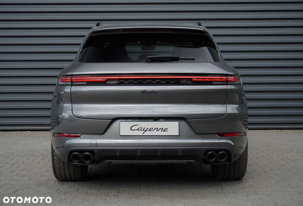 Porsche Cayenne - 6