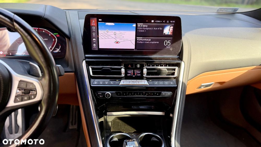 BMW Seria 8 840d xDrive mHEV - 24