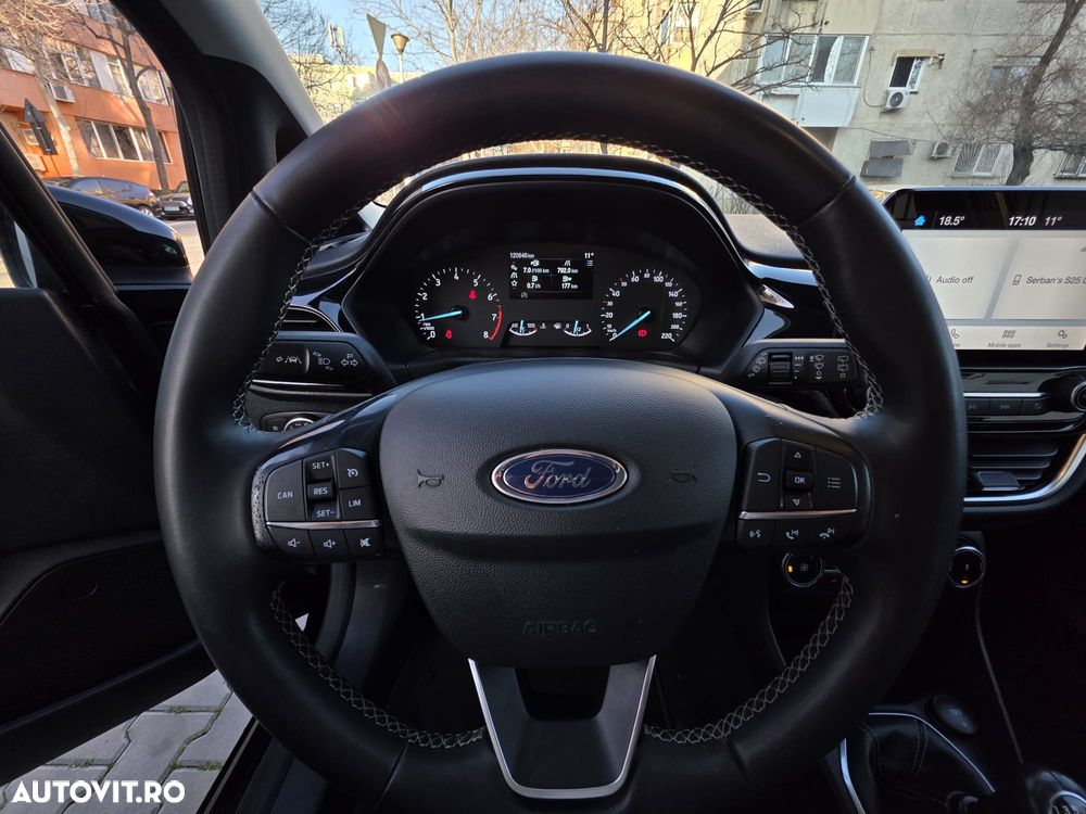 Ford Fiesta 1.0 EcoBoost S&S TITANIUM - 14