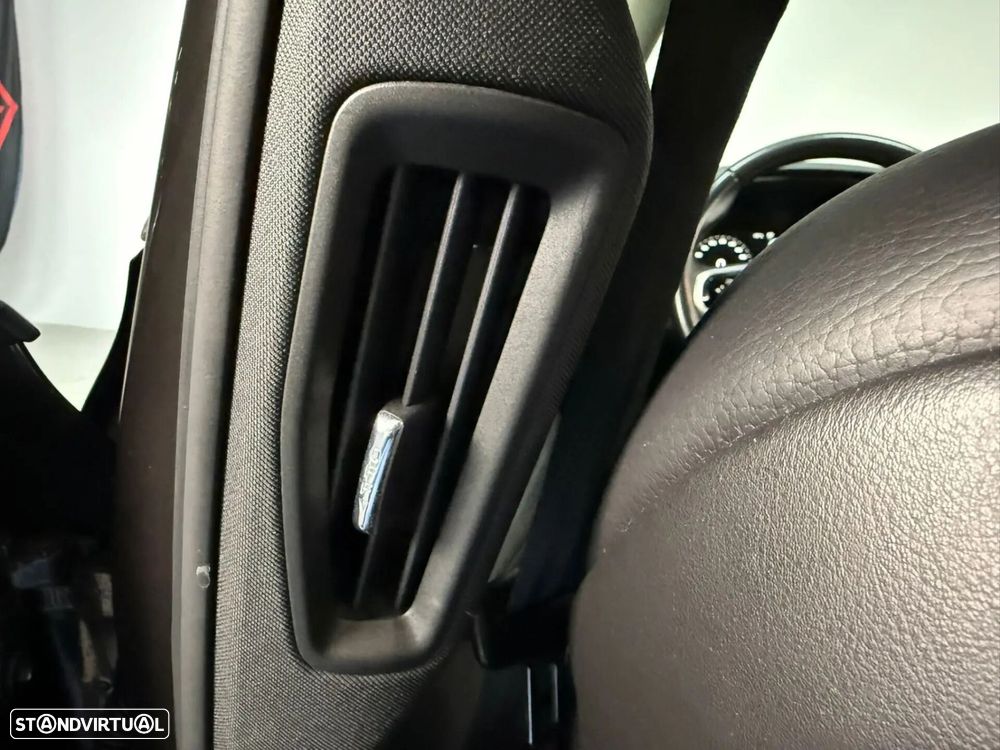 Volvo V60 2.0 D3 Inscription - 16