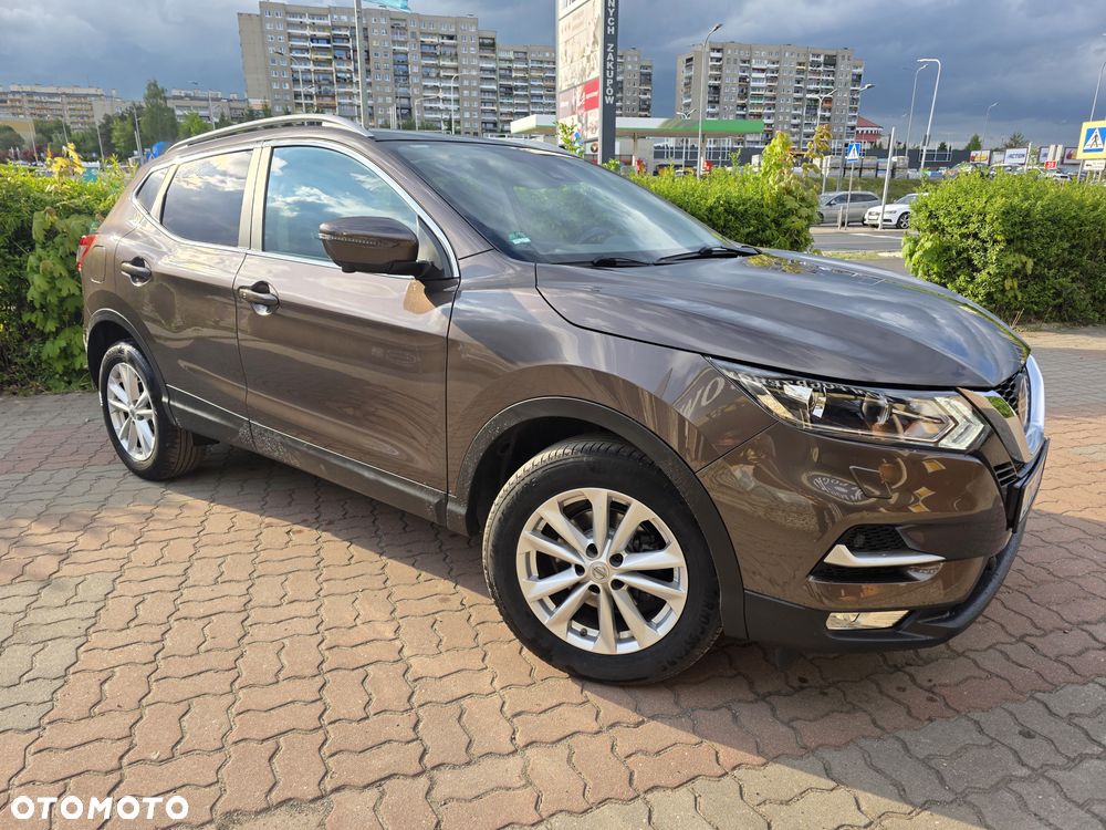 Nissan Qashqai 1.3 DIG-T Tekna EU6d - 4