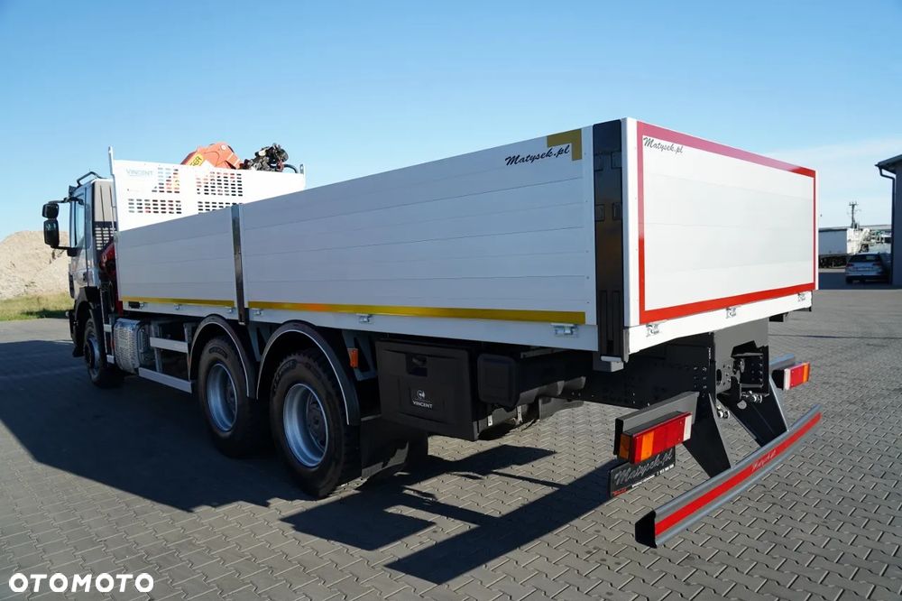 Iveco TRAKKER 410 / SKRZYNIOWY- 6,5 M + HDS PALFINGER PK 19.001 SLD / MOCNA PODŁOGA / 3 MIEJSCA / PILOT/ - 9