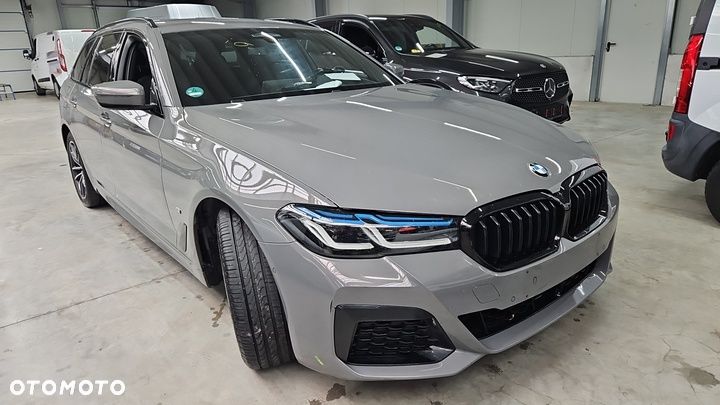 BMW Seria 5 520d xDrive M Sport sport - 3