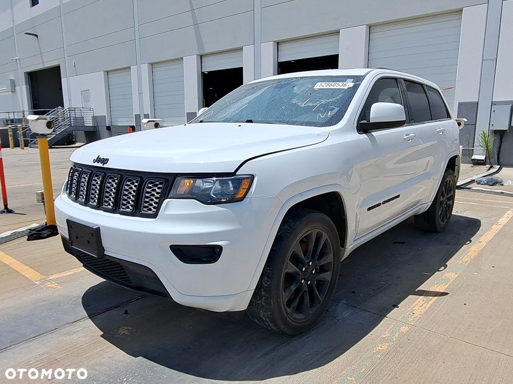 Jeep Grand Cherokee - 1